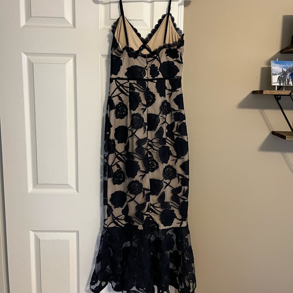 Navy blue floral lace dress - Picture 4 of 5